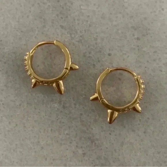 Gold Crystal Pave Spike Hoop Huggie Earrings Brand New - Picture 2 of 5